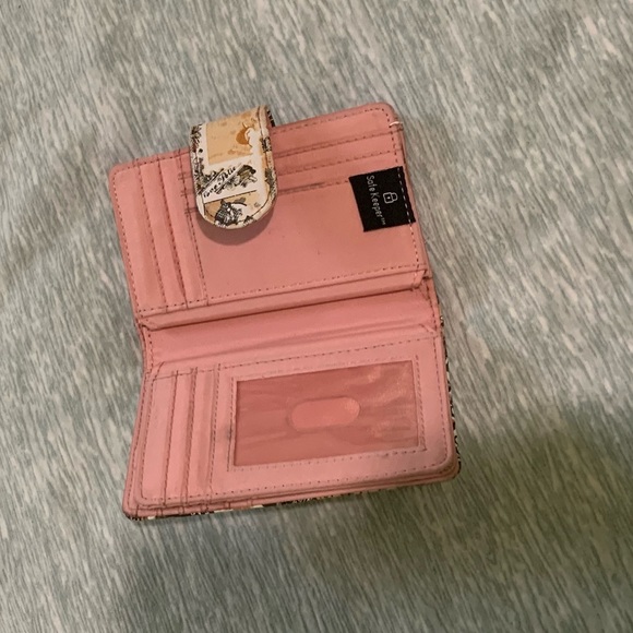 Wallet - Picture 3 of 3